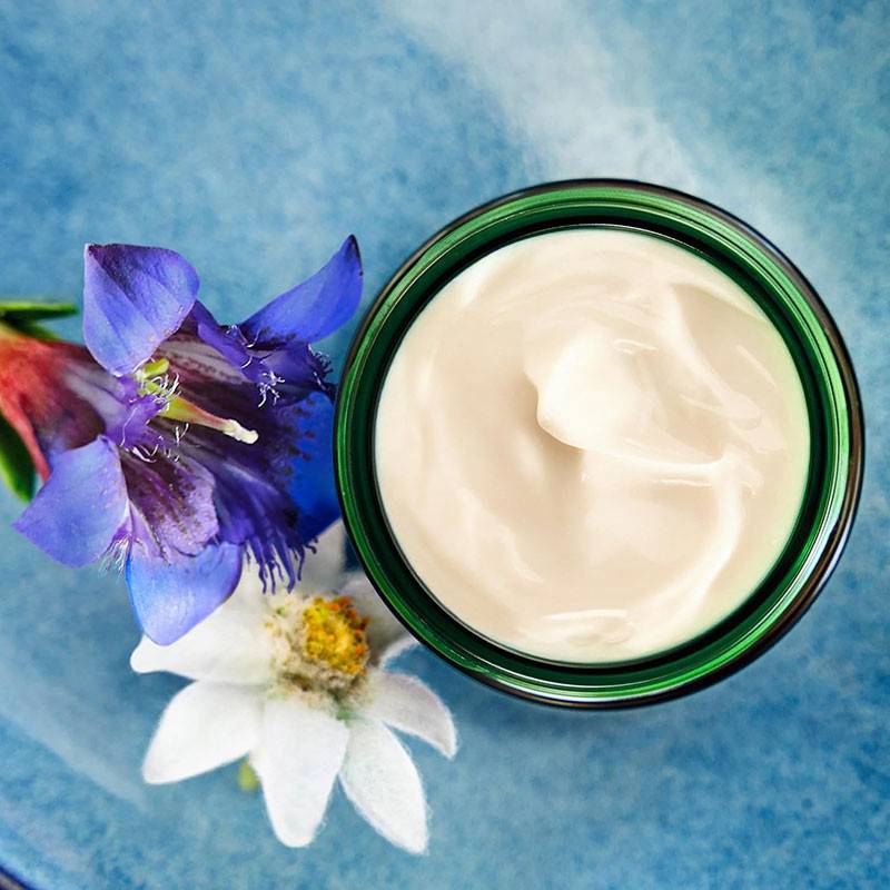 Weleda Contouring Day Cream - Image 4